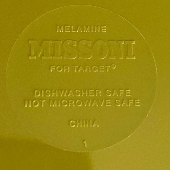 Missoni for Target 4 Melamine Dinner Plates - Picture 3 of 6